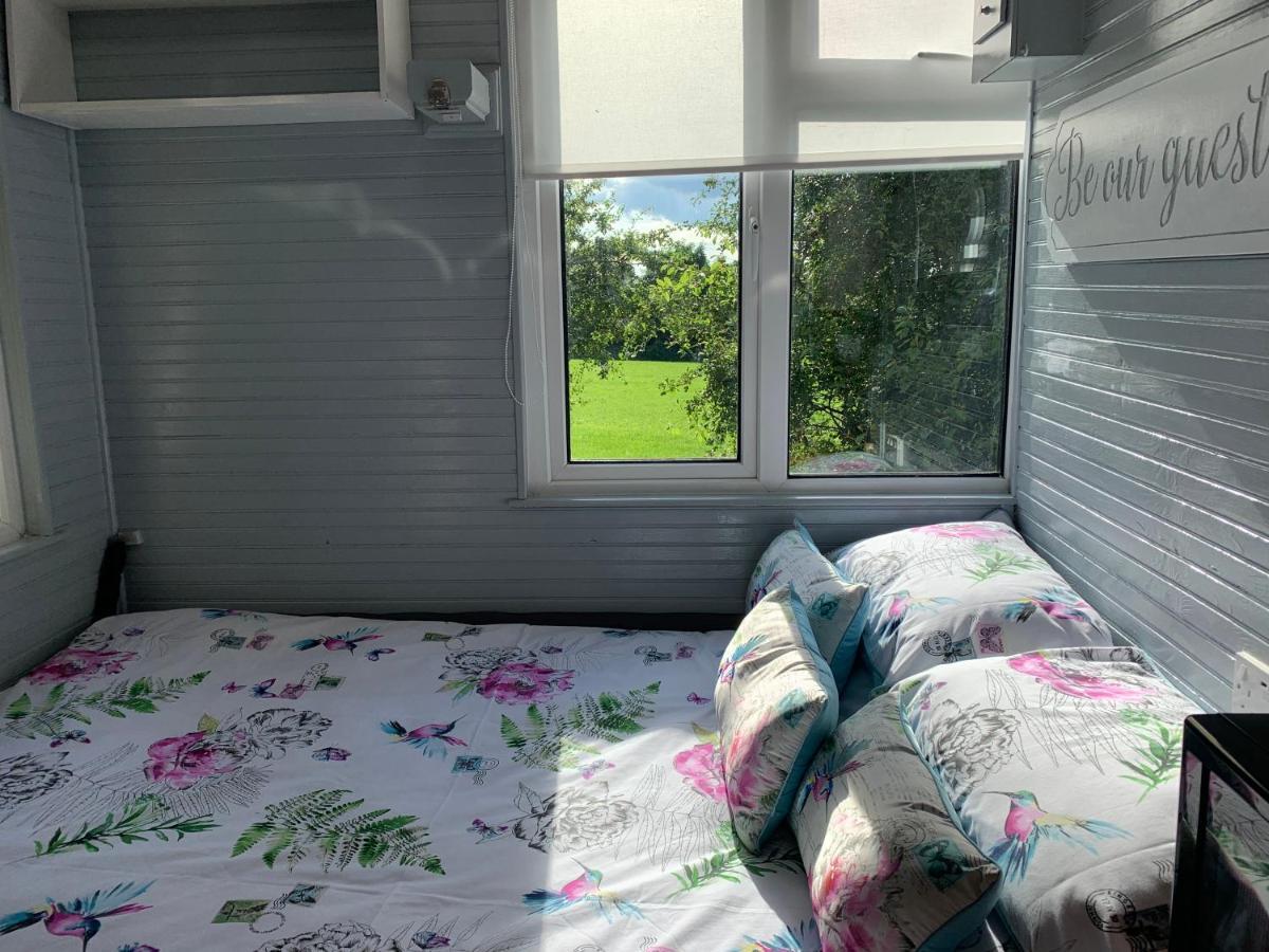 Shepherds Hut Bath Wick  Zewnętrze zdjęcie
